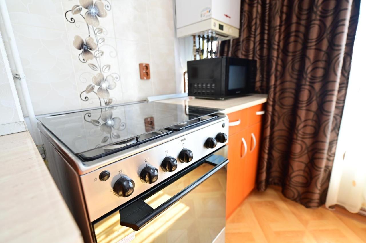 Vacation Apartment With Free Parking Sibiu Esterno foto